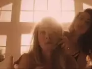 Uma Thurman, Maggie Q - The Con Is On (2018)