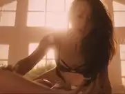 Uma Thurman, Maggie Q - The Con Is On (2018)