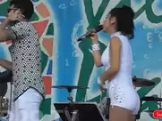 KATY JARA CAMELTOE ON STAGE