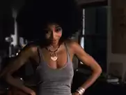Yaya DaCosta - The Kids Are All Right (2010)