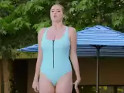 Alexandra Daddario, Kate Upton - The Layover (2017)