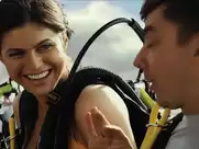 Alexandra Daddario - Rampage (2018, non nude del scene)