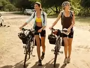 Amber Heard, Odette Annable - And Soon the Darkness