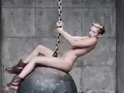 Miley Cyrus - Wrecking Ball (2013) uncut version