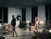 Sophia Leboutte, Julie Neenemaggi - Thermes (2010)