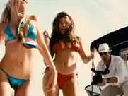 Kelly Brook, Riley Steele - Piranha 3D (2010)
