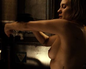 Katee Sackhoff - Riddick (2013)