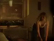 Elizabeth Lail - You s01e01 (2018)