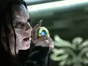 Elizabeth Banks, Naomi Scott - Power Rangers (2017) HD 1080p