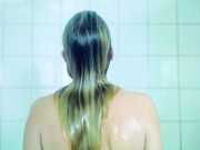Sophie Turner nude in Survive (2020) - Celebs Roulette Tube