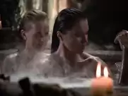 Lucy Lawless, Renée O'Connor - Xena