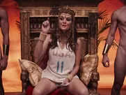 Frankie Shaw, Samara Weaving sexy in SMILF s01e03 (2017)