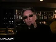 Groland nue - Mickael Kael au Japon