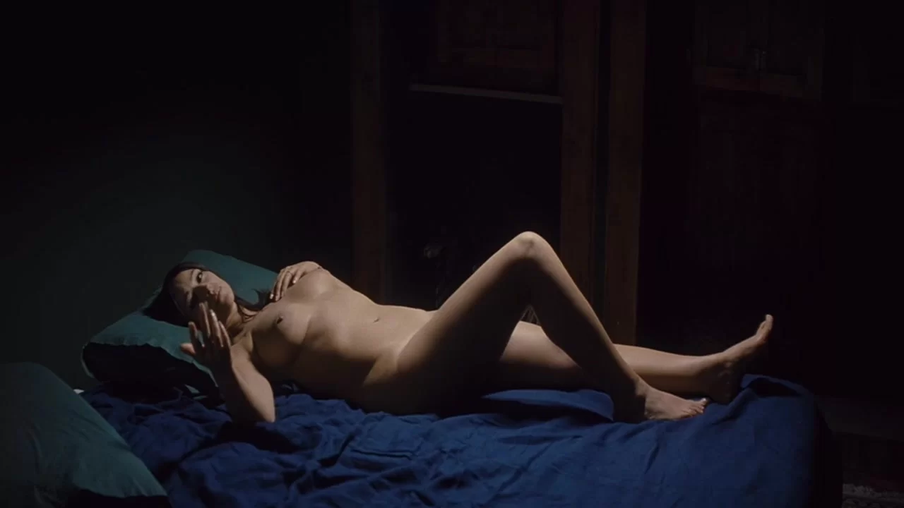 Monica Bellucci Hot Sex Scene - Monica Bellucci - That Summer International (2011) hot sex scenes porn -  Celebs Roulette Tube