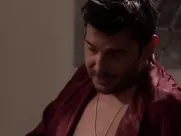 Fanny Krich sexy - Une famille formidable s14e04 (2017) explicit sex in mainstream cinema