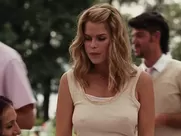 Alice Eve sexy – Sex and the City 2 (2010) comedy sex to in mainstream cinema