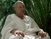 Sexy Catalina Grama naked - Poker (2010) funny sex scenes