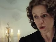 Amy Adams Nude - Miss Pettigrew Lives for a Day (2008) oral sex in mainstream cinema