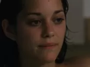 Marion Cotillard nude - Les jolies choses (2001) nude sex scene