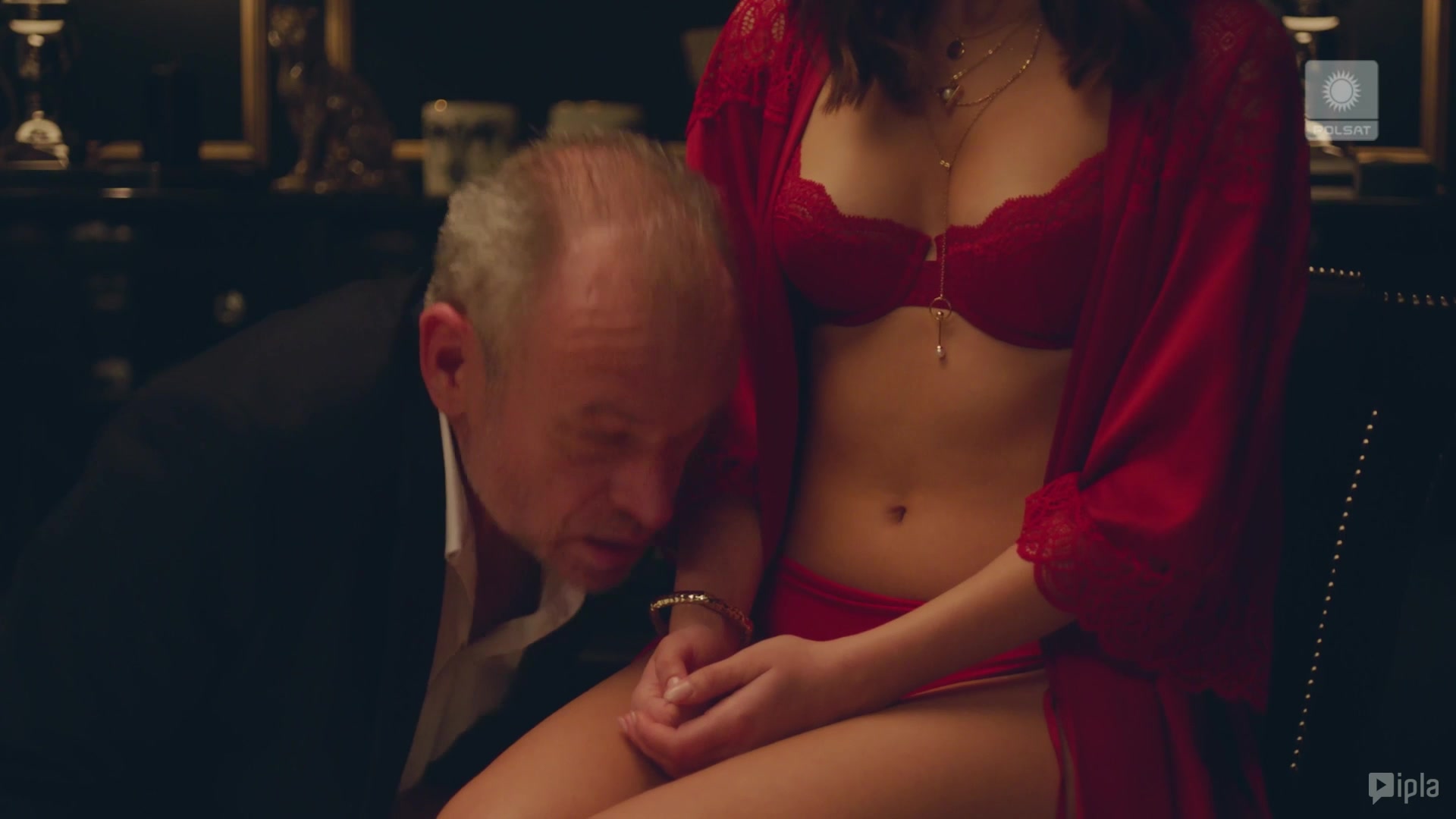Julia Wieniawa-Narkiewicz nude - Zawsze warto s01e05 (2019) sex in  mainstream cinema - Celebs Roulette Tube