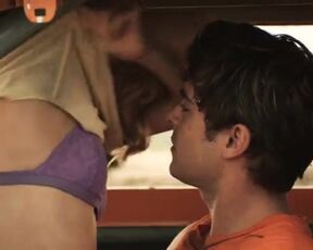 Heather Graham, Maika Monroe Sexy - At Any Price (2012) best sex scenes on netflix