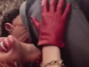 Barbara Evans - Dois Irmaos s01e03 (2017) nude sex scene