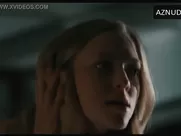 Amanda Seyfried Sex Scene in Chloe naked realistic sex scenes in mainstream cinema
