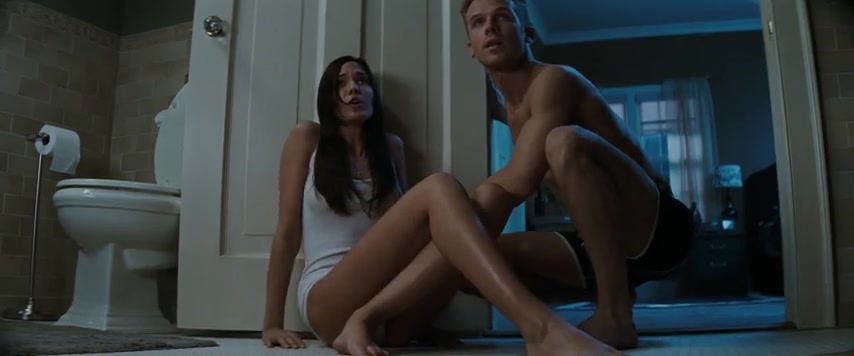 Odette annable nude photos