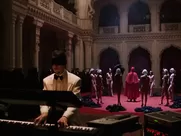 RARE Julienne Davis nude - Eyes Wide Shut (1999)