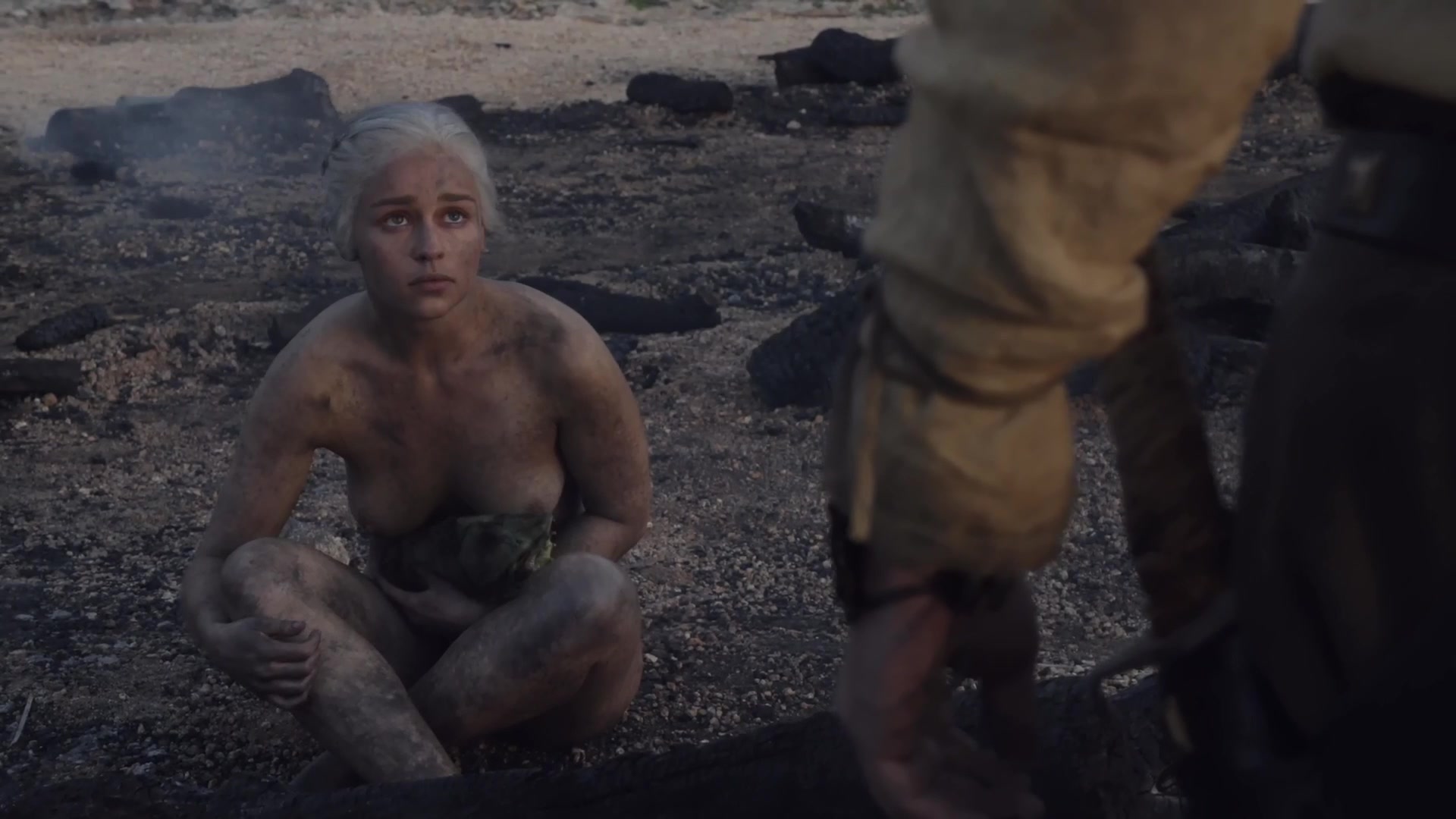 Game of thrones emilia clarke nude scene