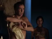 Lucy Lawless & Lesley-Ann Brandt Spartacus S1E2
