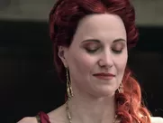 Lucy Lawless & Lesley-Ann Brandt Spartacus S1E2 2