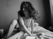 Meraqui Pradis nude in Entre Estas Ruinas (2019)