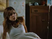 Mischa Barton sexy, Jessica Stroup sexy – Homecoming (2009)